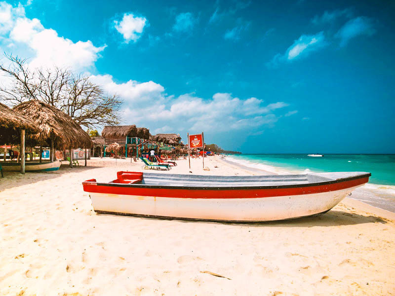 Playa Blanca Beach Trip Cartagena